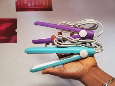 MINI HAIR STRAIGHTER