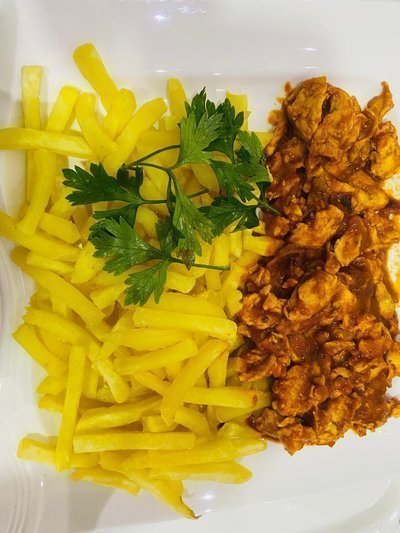 Chips and egg sauce